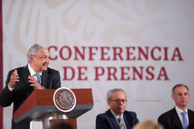 Revela AMLO que intentaron persuadirlo para hacer una gestión de dinero sospechosa