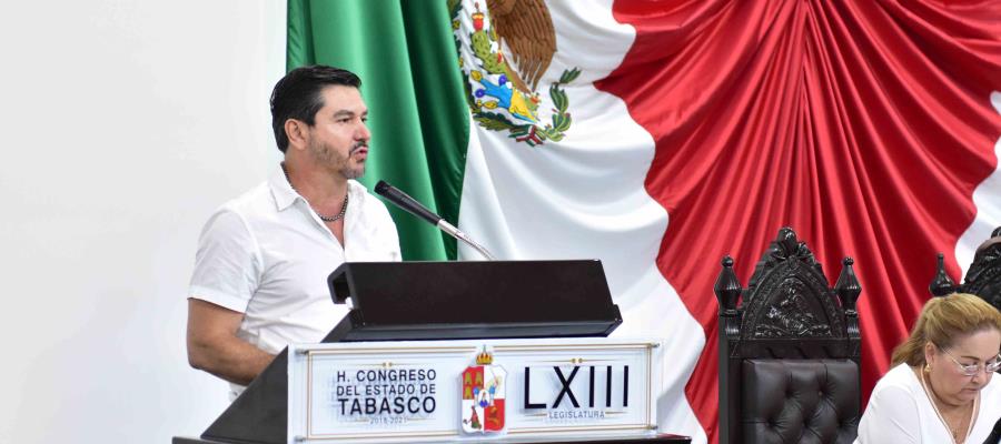 Insiste Nicolás Bellizia que Javier May es quien estuvo detrás de abucheos en gira de AMLO