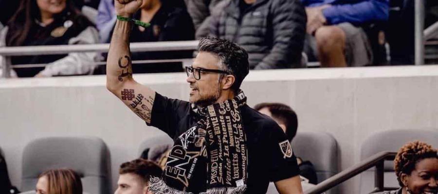 Jaime Camil cantará el Himno Mexicano en gira del Tri