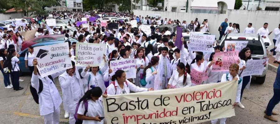 Acuerdan UJAT y estudiantes, reforzar seguridad en divisiones académicas tras manifestación