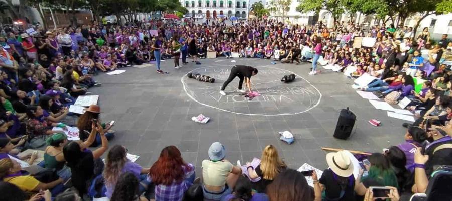 Convocan colectivos a marcha contra feminicidios y violencia contra la mujer… el 8 de marzo