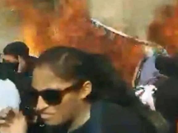 Buscan a responsable de lesiones a fotógrafa con bomba molotov