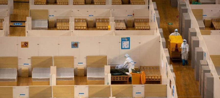 Cierran último hospital en Wuhan ante recuperación de pacientes con coronavirus