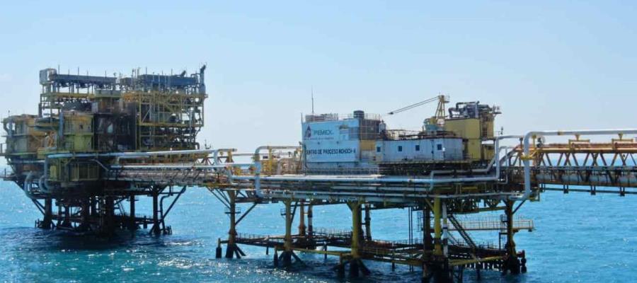 Con la crisis del petróleo las gasolinas deberían bajar de precio, considera Soraya Pérez