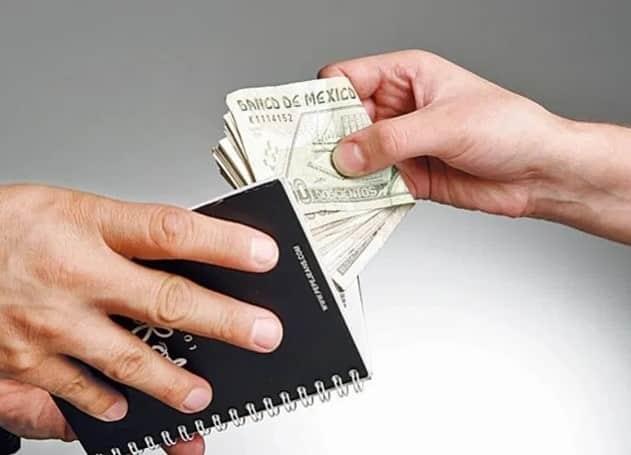 Asegura gobernador que ya circula lista de periodistas pagados por la UJAT a petición de gobierno nuñista Asegura gobernador que ya circula lista de periodistas pagados por la UJAT a petición de gobierno nuñista