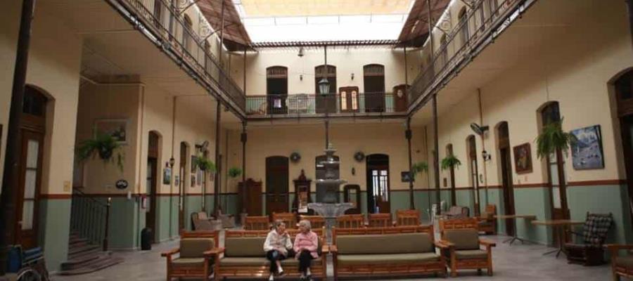 A causa del coronavirus mueren 20 personas de la tercera edad en una residencia de Madrid A causa del coronavirus mueren 20 personas de la tercera edad en una residencia de Madrid