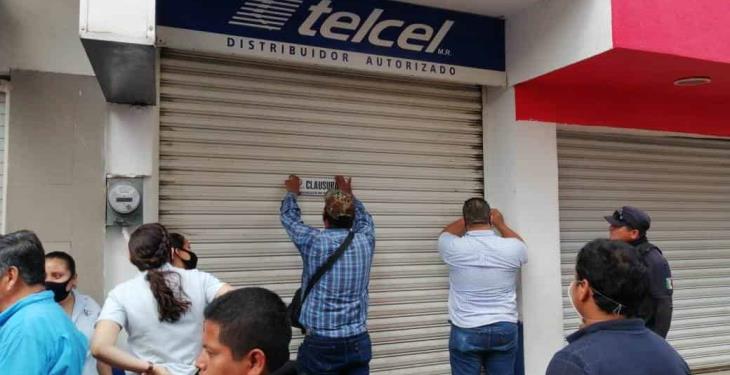 Clausuran negocios y depósitos de cerveza por violar decreto de prevención del Covid-19 en Comalcalco y Jalpa