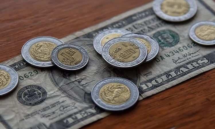 Se recupera el peso frente al dólar; obtiene una ganancia del 1.19 por ciento
