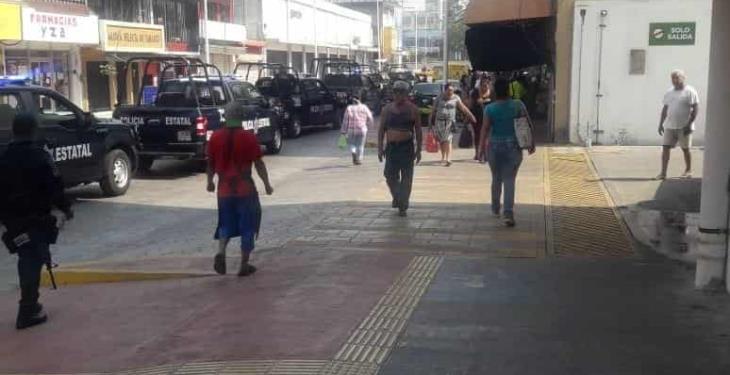 Retira policía de las calles y parques a personas de la tercera edad