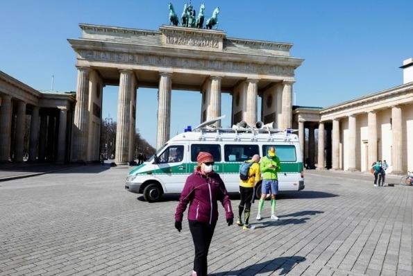 Pandemia del coronavirus no es una guerra, sino una prueba de humanidad, señala presidente de Alemania