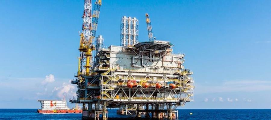 Se derrumba precio de la mezcla mexicana de petróleo; cierra en -2.37 dólares por barril