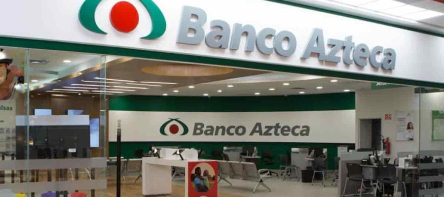 Den gracias que tienen trabajo dice directivo de Banco Azteca a trabajadores