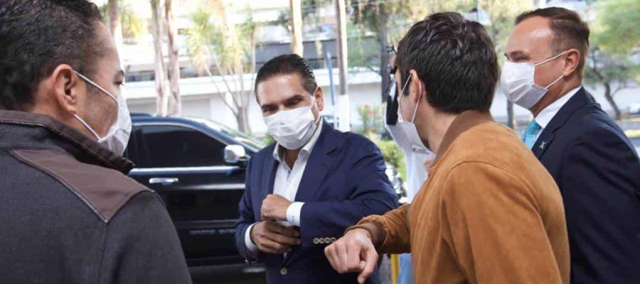 Acusa Silvano Aureoles al gobierno federal de contradecirse al anunciar Fase 3 por Covid y regreso a clases