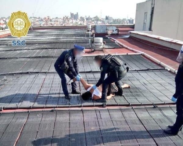 Paciente intenta suicidarse en la CDMX por tener Covid-19 y policías lo rescatan