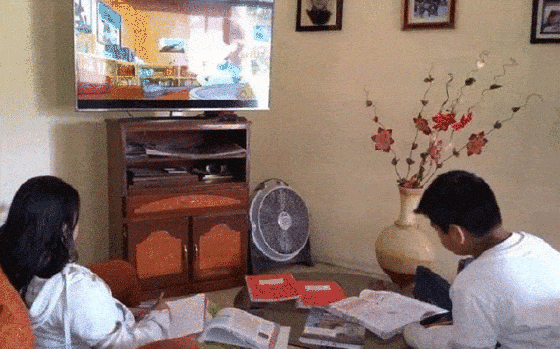 Pide SEP a tutores evitar exposición del rostro de menores al enviar evidencia de trabajo para Aprende en Casa