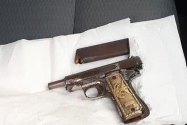 Detienen a dos sujetos en Jalapa con arma de fuego y droga