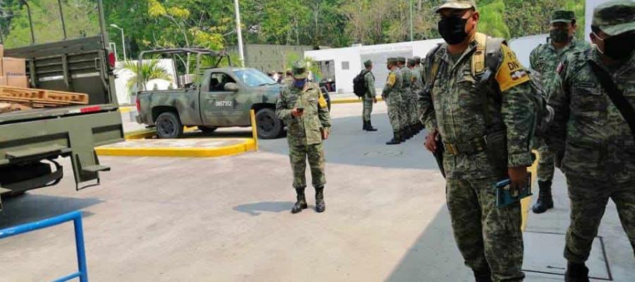 El lunes el Ejército tomaría el control de hospitales públicos de Comalcalco y Tenosique
