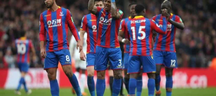 Amenaza el Crystal Palace con múltiples demandas si no se reactiva la Premier League