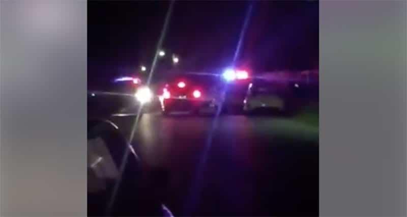 Con postes y alambre cierran panteón en Guatacalca para impedir entierro de fallecido por COVID-19