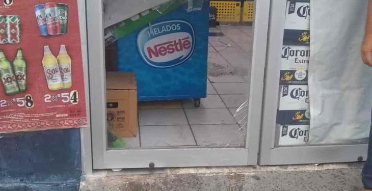 Vandalizan y roban negocio de ultramarinos en Punta Brava Vandalizan y roban negocio de ultramarinos en Punta Brava