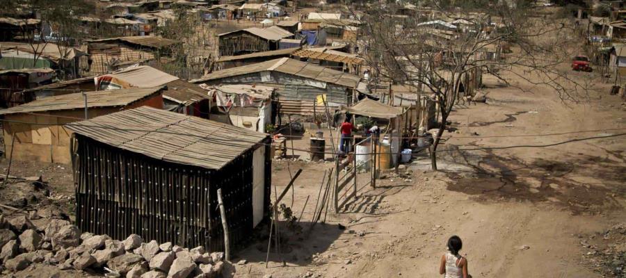 Pobreza extrema en México aumentaría a 15.9% tras pandemia de COVID-19, alerta CEPAL