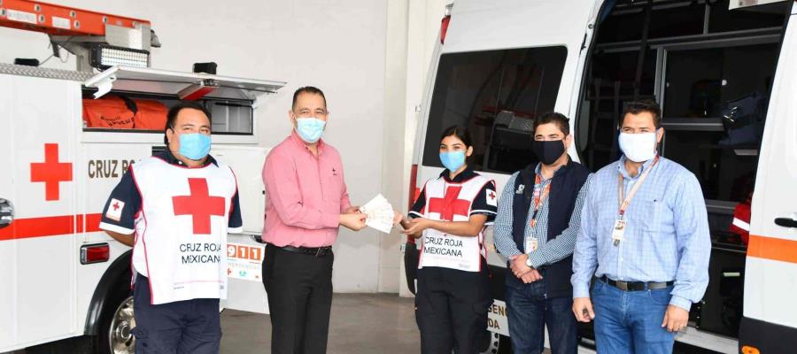 Dona Oxxo Gas 30 mil litros de gasolina a la Cruz Roja, ante aumento de traslados por Covid-19