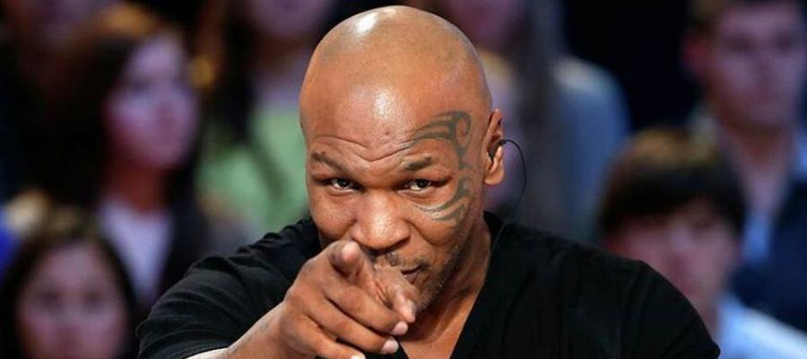 Mike Tyson pone a Andy Ruiz en Top 5 de boxeadores