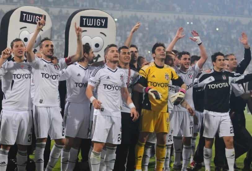Ocho del Besiktas dan positivos por Covid-19 Ocho del Besiktas dan positivos por Covid-19