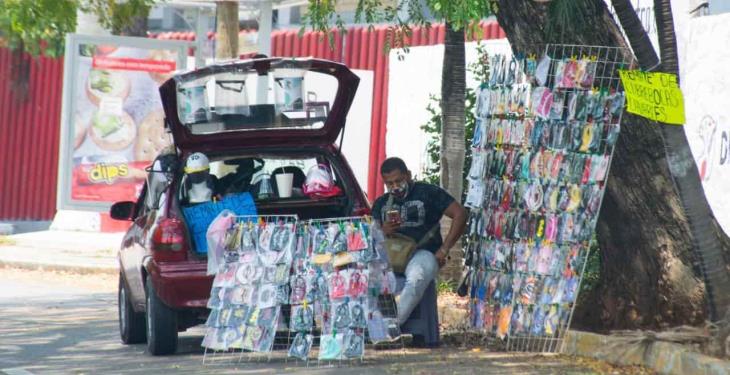 Productos sanitizantes, lo más buscado en Circuito Deportiva de Villahermosa