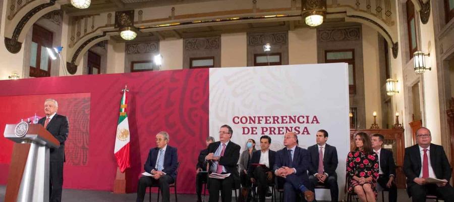 Sostiene AMLO que no se está recortando presupuesto a la educación y a la ciencia con desaparición de fideicomisos Sostiene AMLO que no se está recortando presupuesto a la educación y a la ciencia con desaparición de fideicomisos