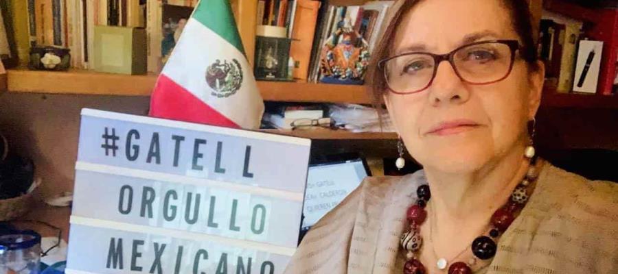 Se descuida senadora morenista en comparecencia digital y filtran su foto semidesnuda