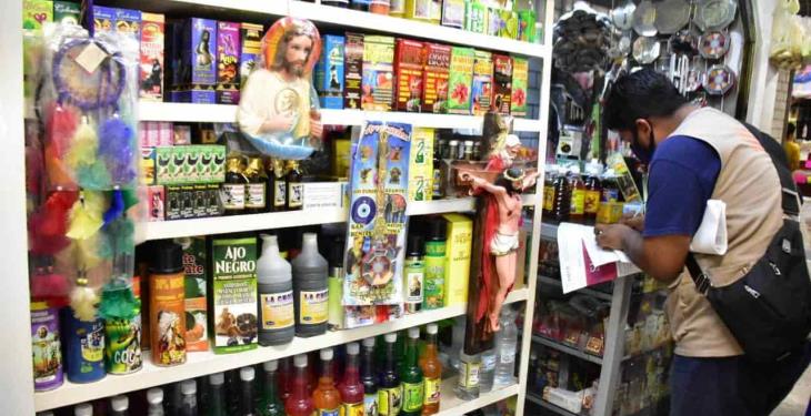 Suspende Salud actividades por 15 días a comercios no esenciales del mercado Pino Suárez