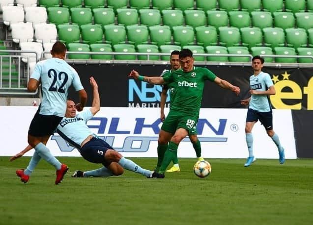 Bulgaria deja llenar al 30% los estadios de futbol