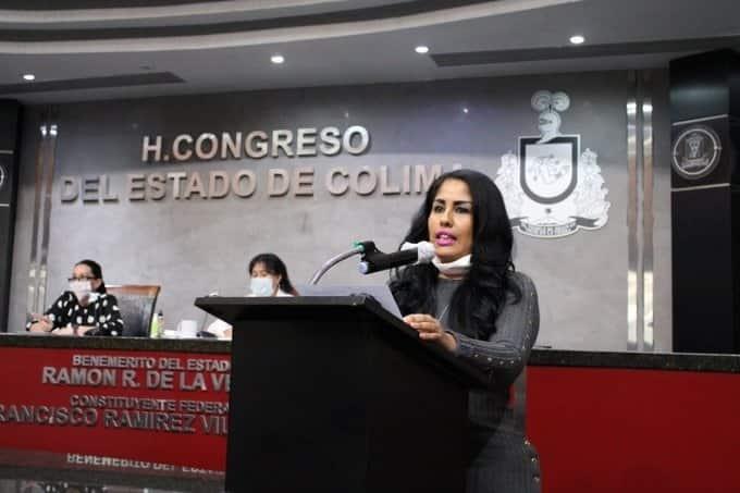 Exigen justicia para diputada de MORENA asesinada en Colima Exigen justicia para diputada de MORENA asesinada en Colima