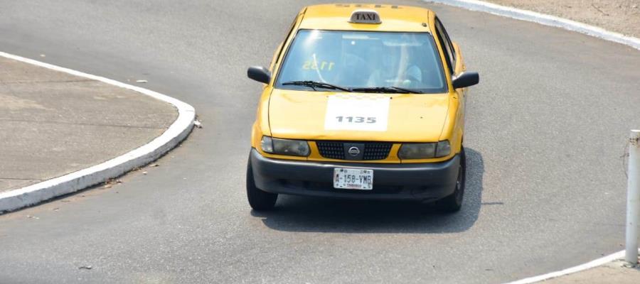 Difieren socios de la Unión de Taxis Amarillos con su dirigencia que rechaza el Hoy No circula