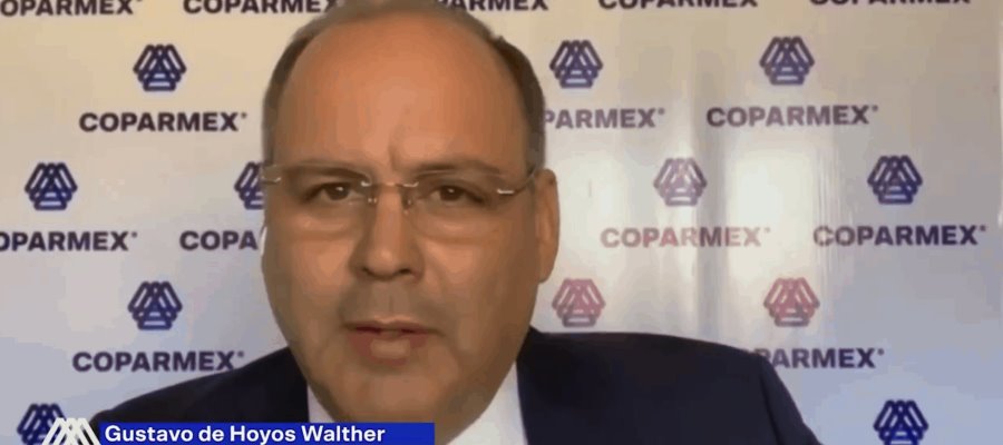 De caricatura, considera AMLO que la COPARMEX lo halla ido a acusar ante el rey de España