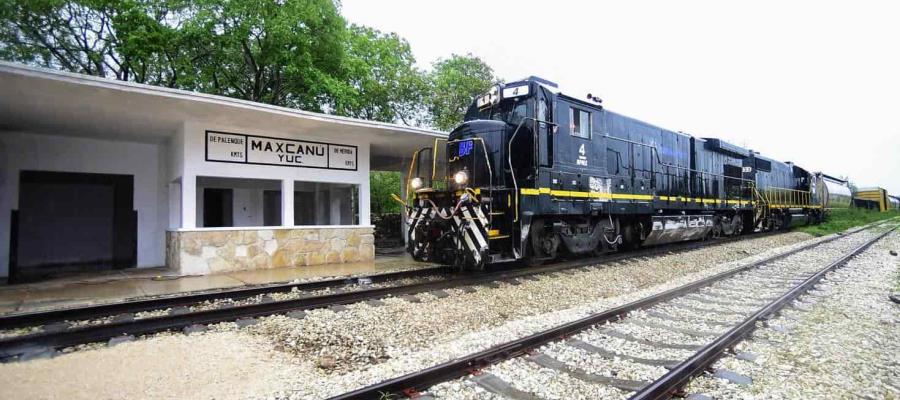 Asegura López Obrador que no está entre sus planes, nacionalizar los ferrocarriles Asegura López Obrador que no está entre sus planes, nacionalizar los ferrocarriles