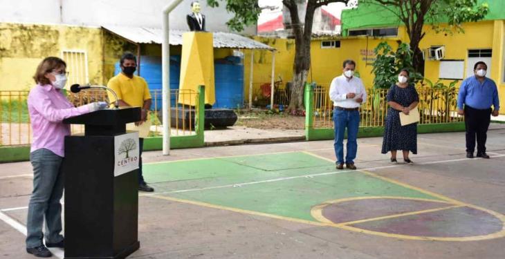 Da ayuntamiento de Centro banderazo al programa ‘Pinta tu escuela’