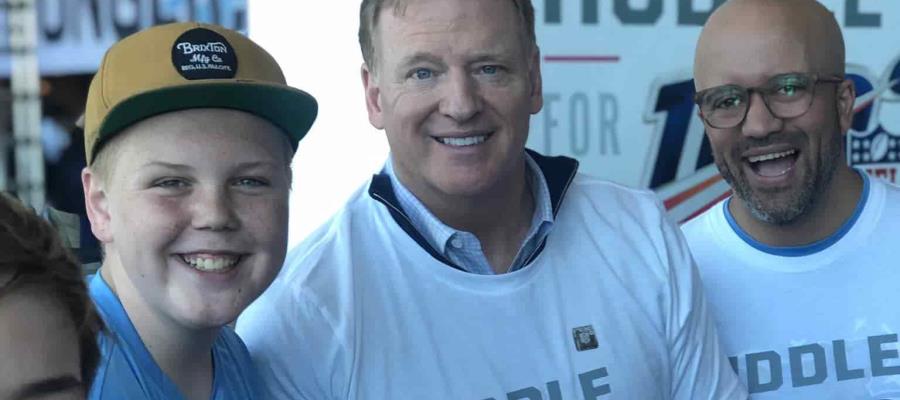 Pide la NFL contratar a Colin Kaepernick