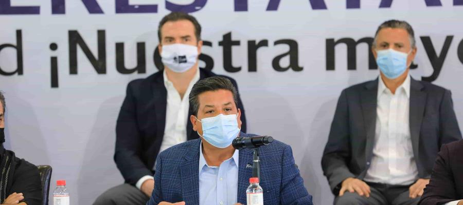 Gobiernos del noreste impulsarán impuesto para empresas que utilicen combustóleo, aseguró gobernador de Tamaulipas Gobiernos del noreste impulsarán impuesto para empresas que utilicen combustóleo, aseguró gobernador de Tamaulipas