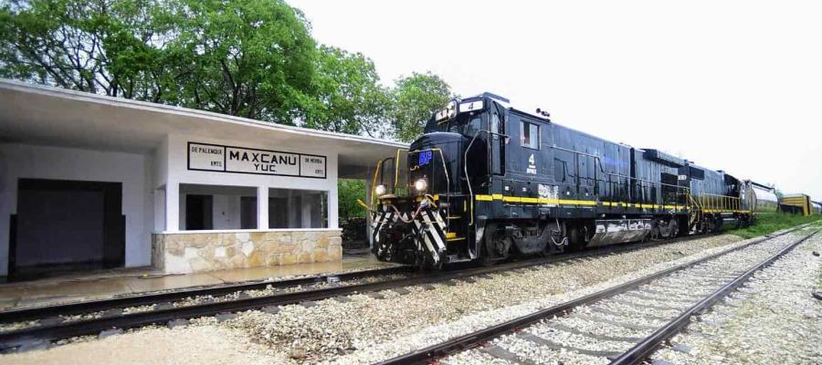 Revela AMLO que se desechó propuesta para construir nueva ruta del Tren Maya, porque afectaría acahuales