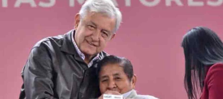 El primero de julio pagarán los 4 meses de pensión para adultos mayores: AMLO