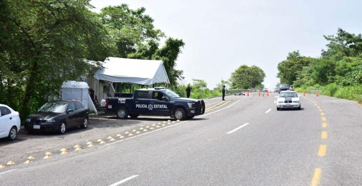 Filtros sanitarios de Villahermosa siguen instalados pero sin supervisar a vehículos.