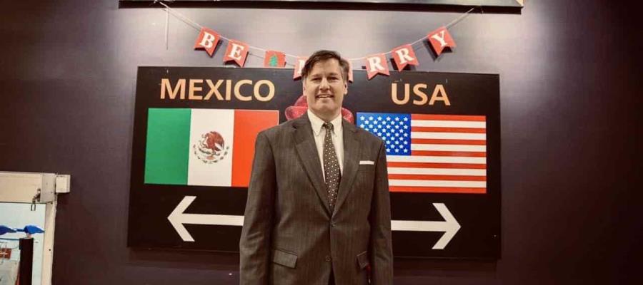 Recomienda Landau a AMLO no olvidar su guayabera en visita a Trump, en Tabasco no hace calor en comparación con Washington, dice