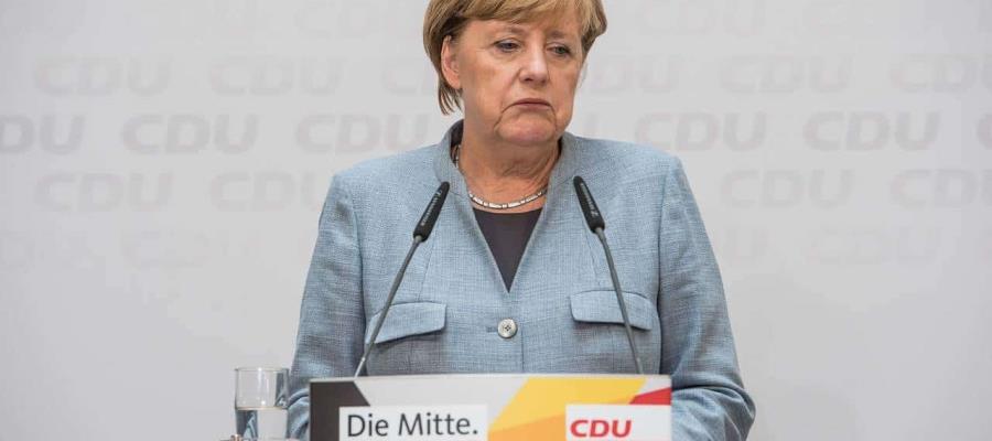 “Creo que es mejor estar delante de la ola y no correr tras ella”, señala Ángela Merkel al anunciar medidas más duras contra el Covid