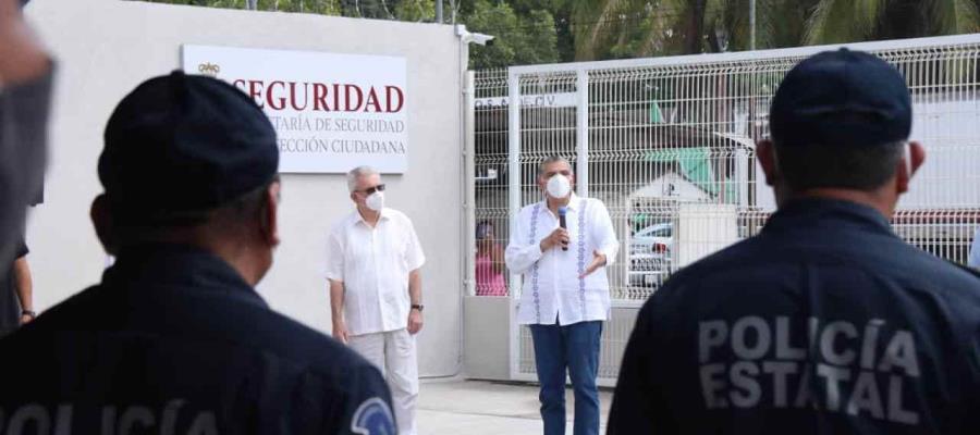 Pide gobernador a farmacias respetar precios de medicamentos autorizados por la COFEPRIS Pide gobernador a farmacias respetar precios de medicamentos autorizados por la COFEPRIS
