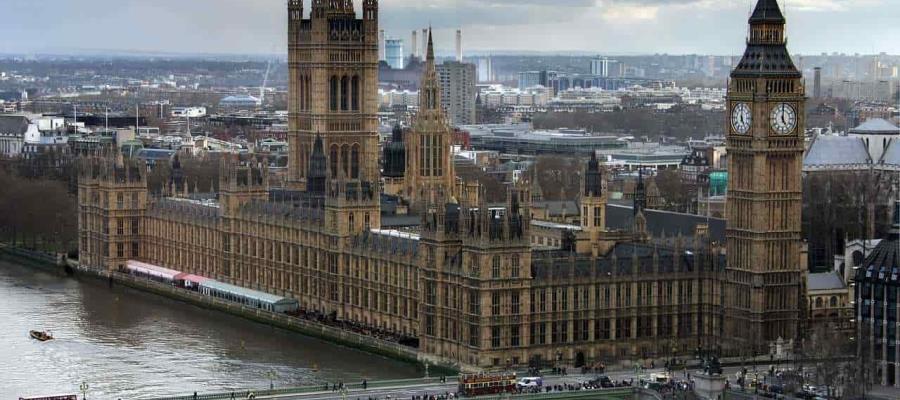 Inglaterra prohibirá el ingreso de mexicanos ante alza de contagios COVID