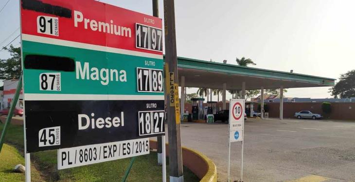 Gasolinas vuelven a alcanzar los 18 pesos por litro en estaciones de Villahermosa
