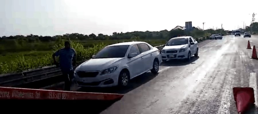 Detiene SEMOVI a dos vehículos que prestaban servicio de transporte privado en la plataforma UBER