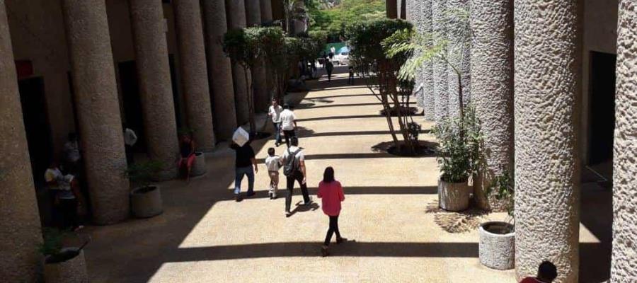 Regreso a las actividades en Tabasco será “paulatino”, asegura gobierno ante disposición de que trabajadores en riesgo se reintegren